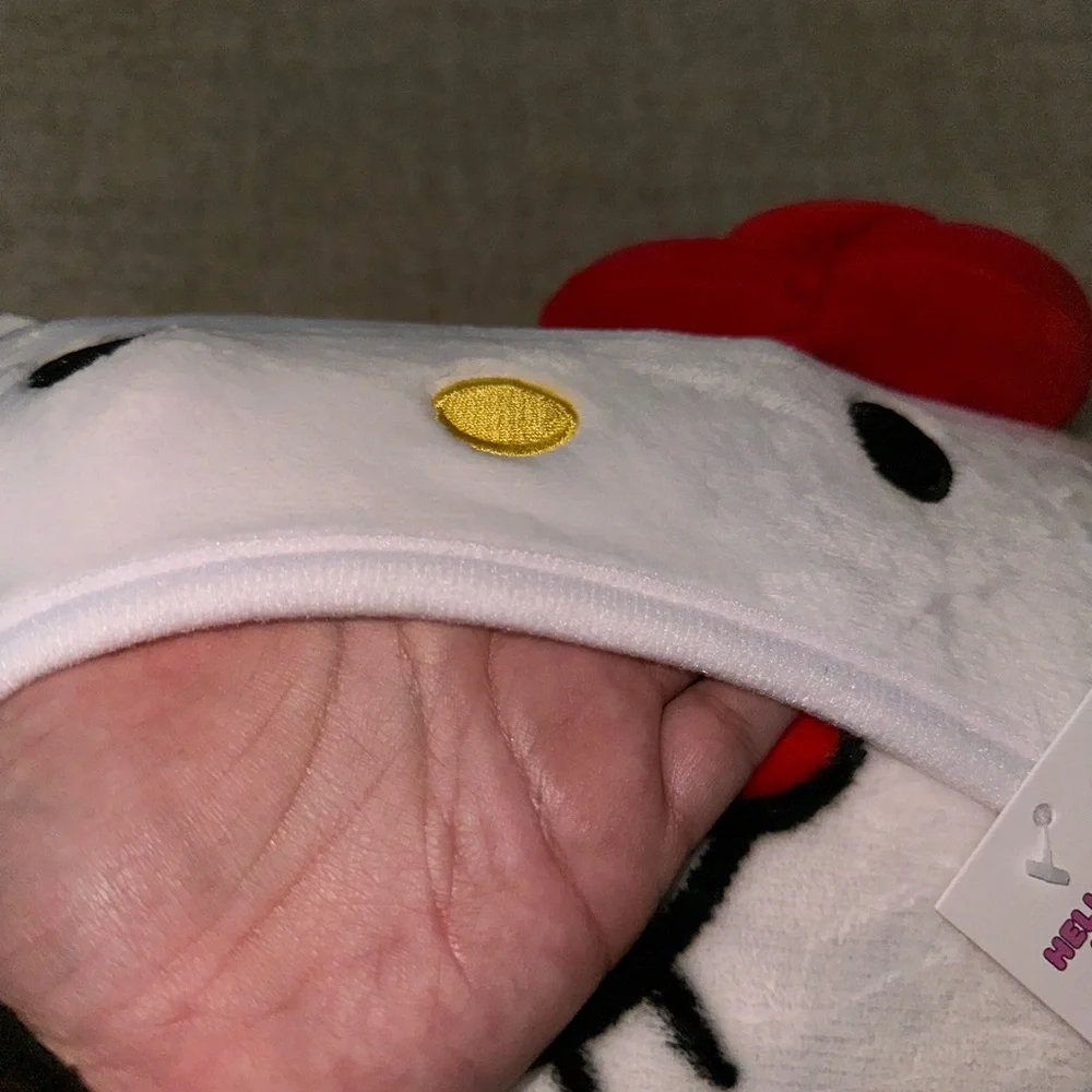 Hello kitty blanket - Picture 4 of 4
